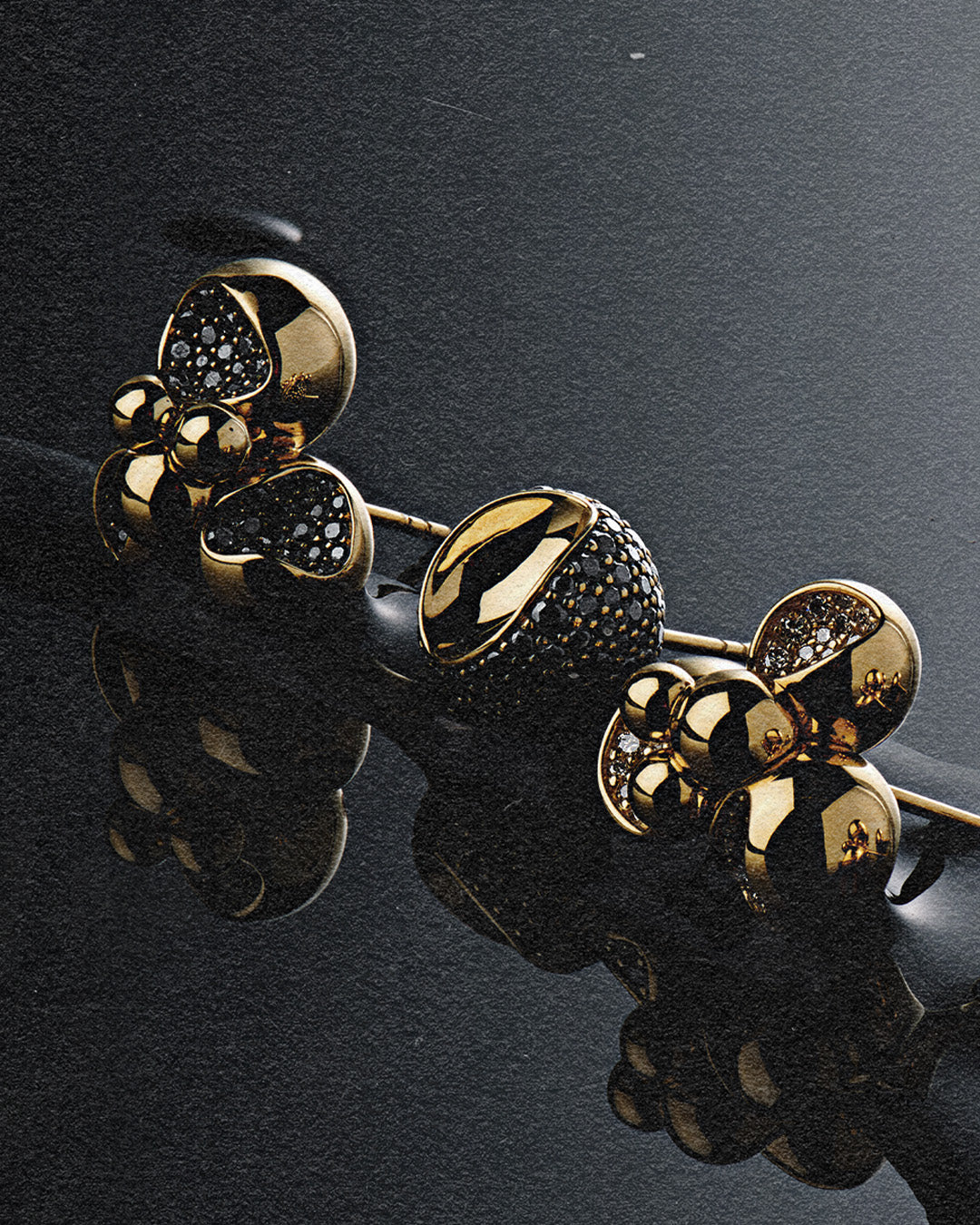 DUSK STUDS